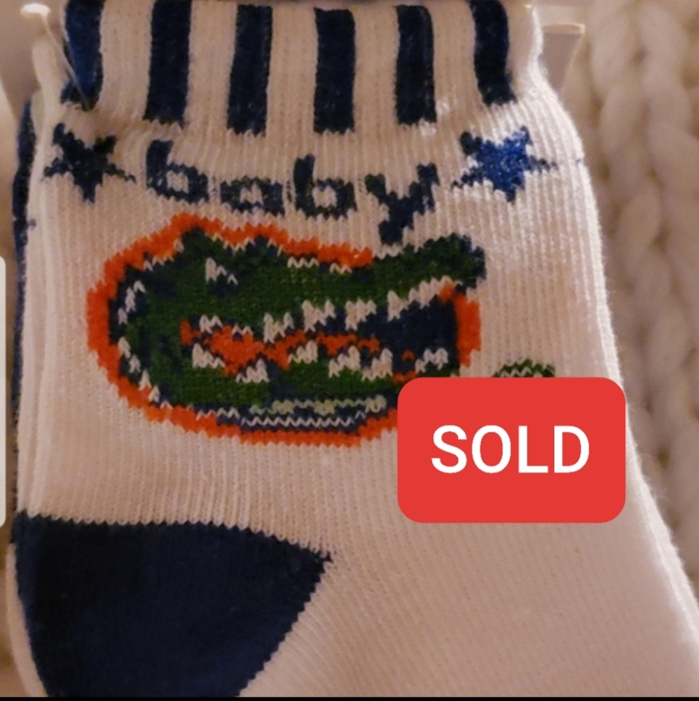 Gator Game Day Baby Booties!
